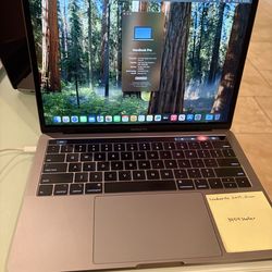 2019 MacBook Pro 13 Touchbar 2.4Ghz 16GB 1TB Storage Space grey