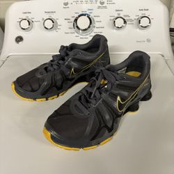 Nike Shox Turbo 13 Gray Yellow Running Shoes LiveStrong