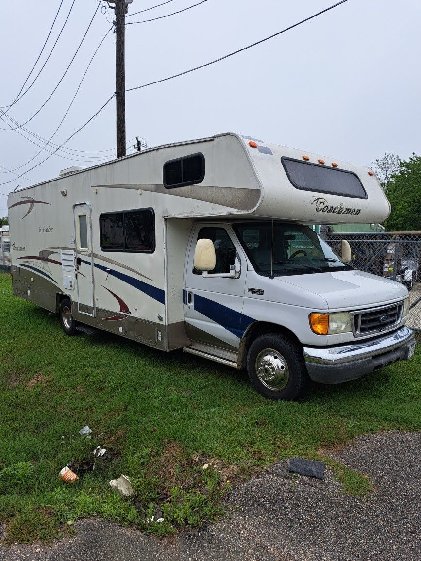 2005 E450 coachman Supeer duty E450