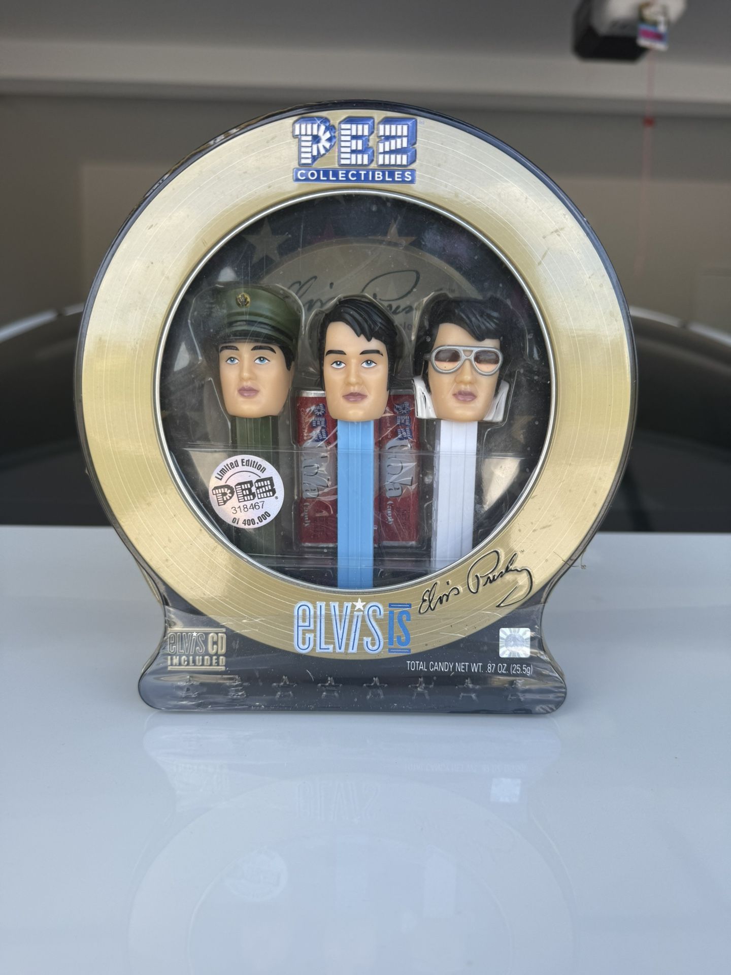 Rare Limited Edition Elvis Presley PEZ Dispenser Set – 3 Pack Gold Collector’s Tin – Brand New Sealed