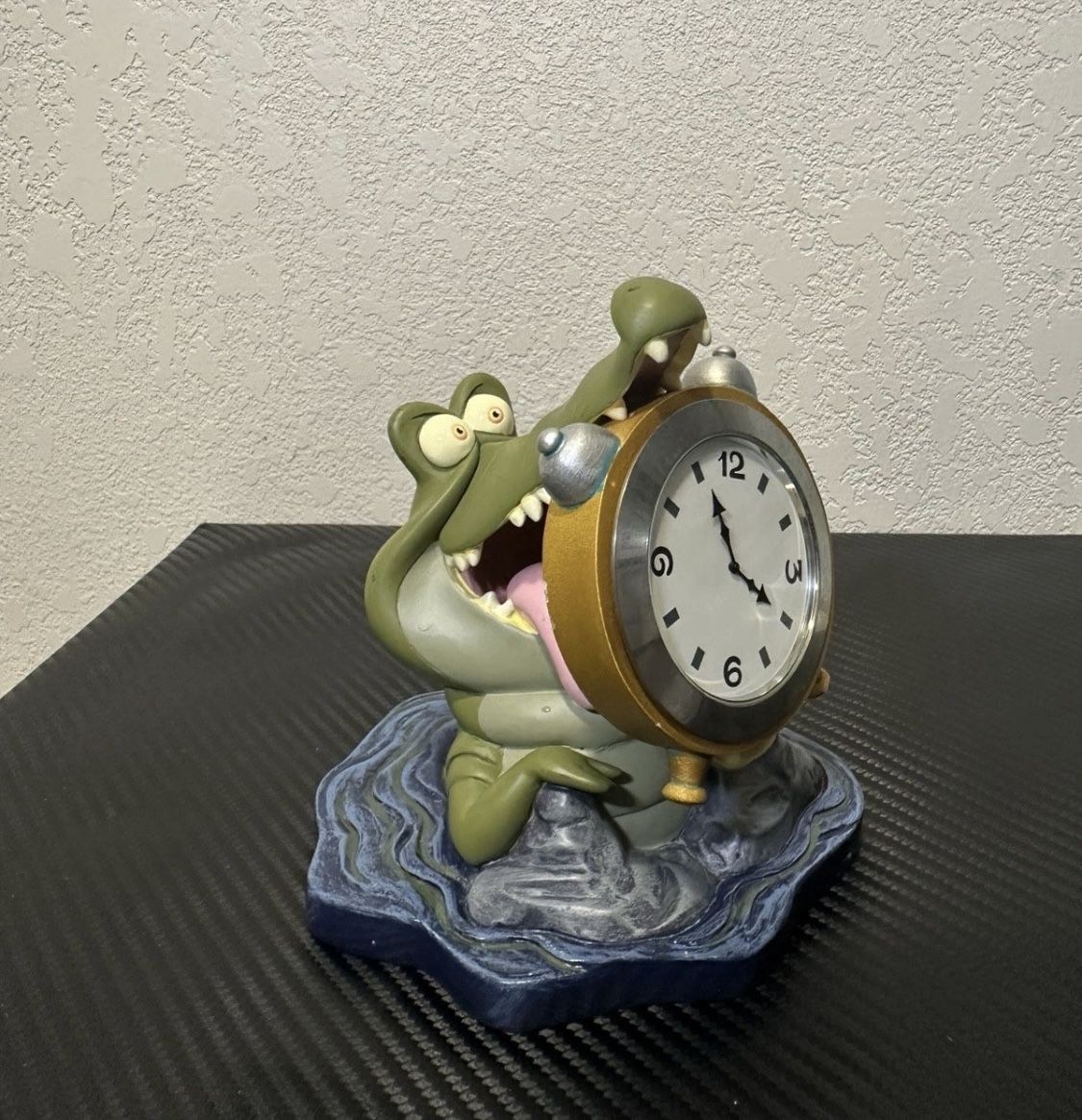RARE Disney Villains Tick Tock The Crocodile Clock Figure Peter Pan without tail