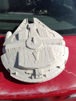 Star Wars Millennium Falcon Toy