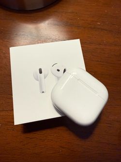 Apple AirPods 4th Generation