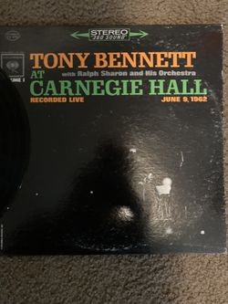 Tony Bennett At Carnegie Hall Vinyl (mint)