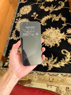 Apple iPhone 15 Pro Max - Titanium 256GB