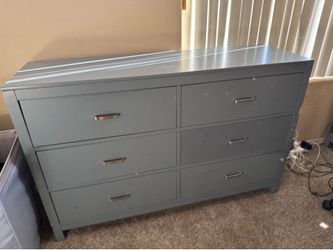 3 Piece Bedroom Set - Kids and Teens