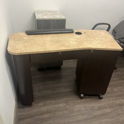 Manicure Table And Three Hair Trolleys