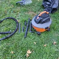 RIDGID
6 Gal. 3.5 Peak HP NXT Shop Vacuum Wet Dry Vac with General Debris Filter, Locking Hose and Attachments 