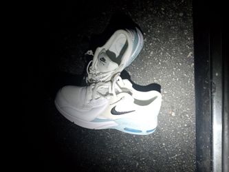 Nike Air Max Size 8.5