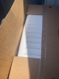 Igloo ice chest
