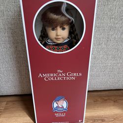 35th Anniversary American Girl Molly McIntire Doll