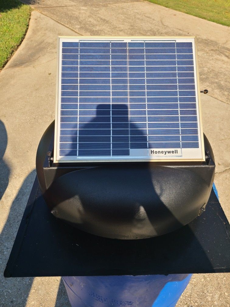 Roof Attic exhaust face
