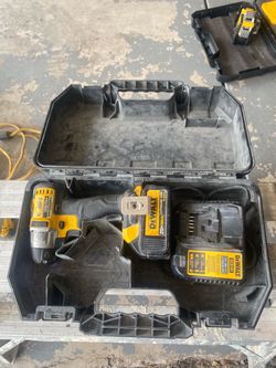 DeWalt 20V Max Brushless Drill with Battery and Charger