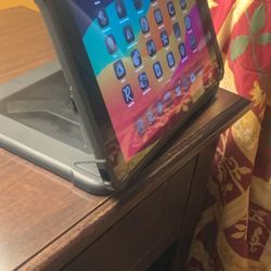 ipad 9th gen (paid off)