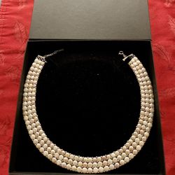 Pearl Necklace