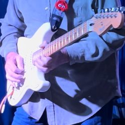 Fender MIM Stratocaster White/Maple