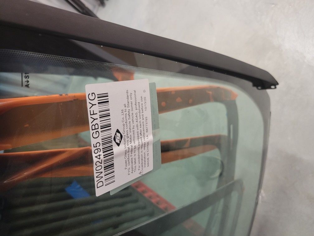 2019 - 2021 Lincoln nautilus Windshield Dw2495