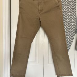 Goodfellow & Co Men's Hennepin Athletic fit Chinos