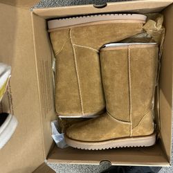 NWT Koolaburra Ugg Tall Boots 