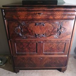 B Demire Desk Dates 1840