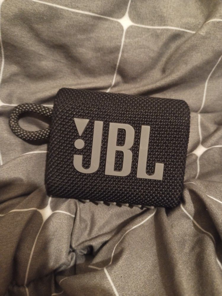 JBL GO 3