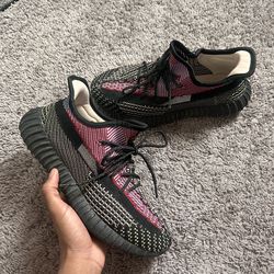 Yeezy Boost 350 V2