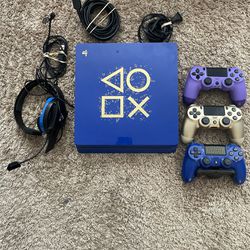 PlayStation PS4 Days Of Play Limited Edition
