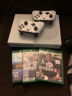 Xbox one s plus 3 games