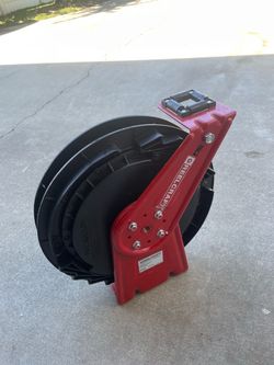 Air hose reel