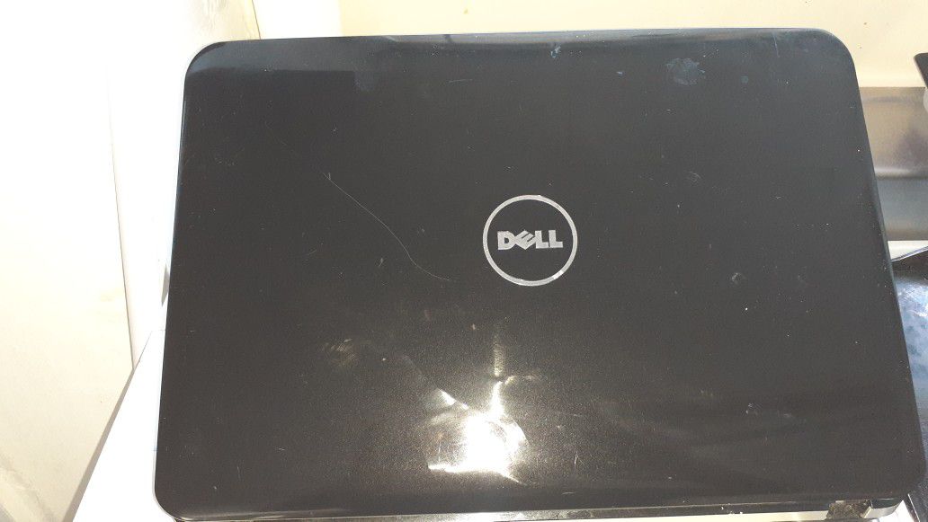 It's a Dell computer brand it's like brand new I had it for like 2 months that's all I would like to get 154 are we can work out something