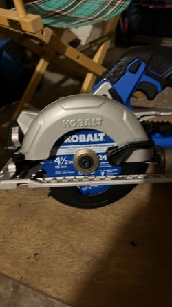 Circular hand saw