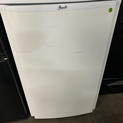 White Mini Fridge Preowned