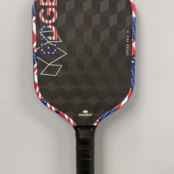 DIADEM EDGE 18K 14MM SPEED PRO PICKLEBALL PADDLE WITH COVER!!!