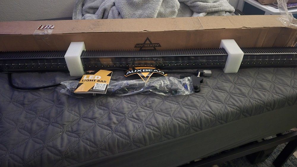 Auxbeam 52" Led Lightbar