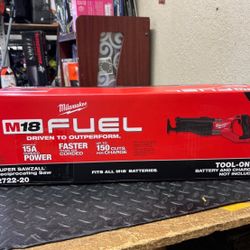 Milwaukee New Súper Saw Zall 18M Fuel Brushless