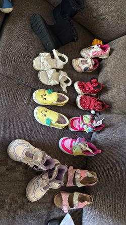 Excellent Conditions Toddler Girls Shoes Size 9 