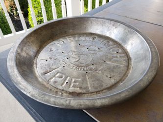 Vintage Mello-Rich Mrs Smith’s Pie pan