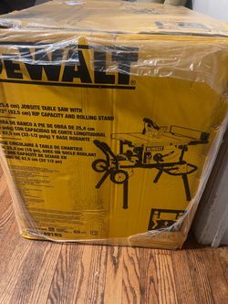 DEWALT DWE7491RS Jobsite Table Saw with Rolling Stand