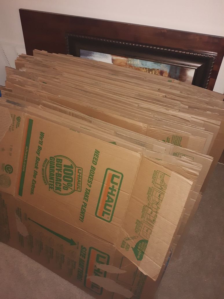 *ppu* FREE 30 uhaul boxes and bubble wrap for Sale in Norfolk, VA OfferUp