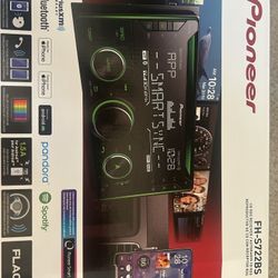 Like New Pioneer FH-S722BS