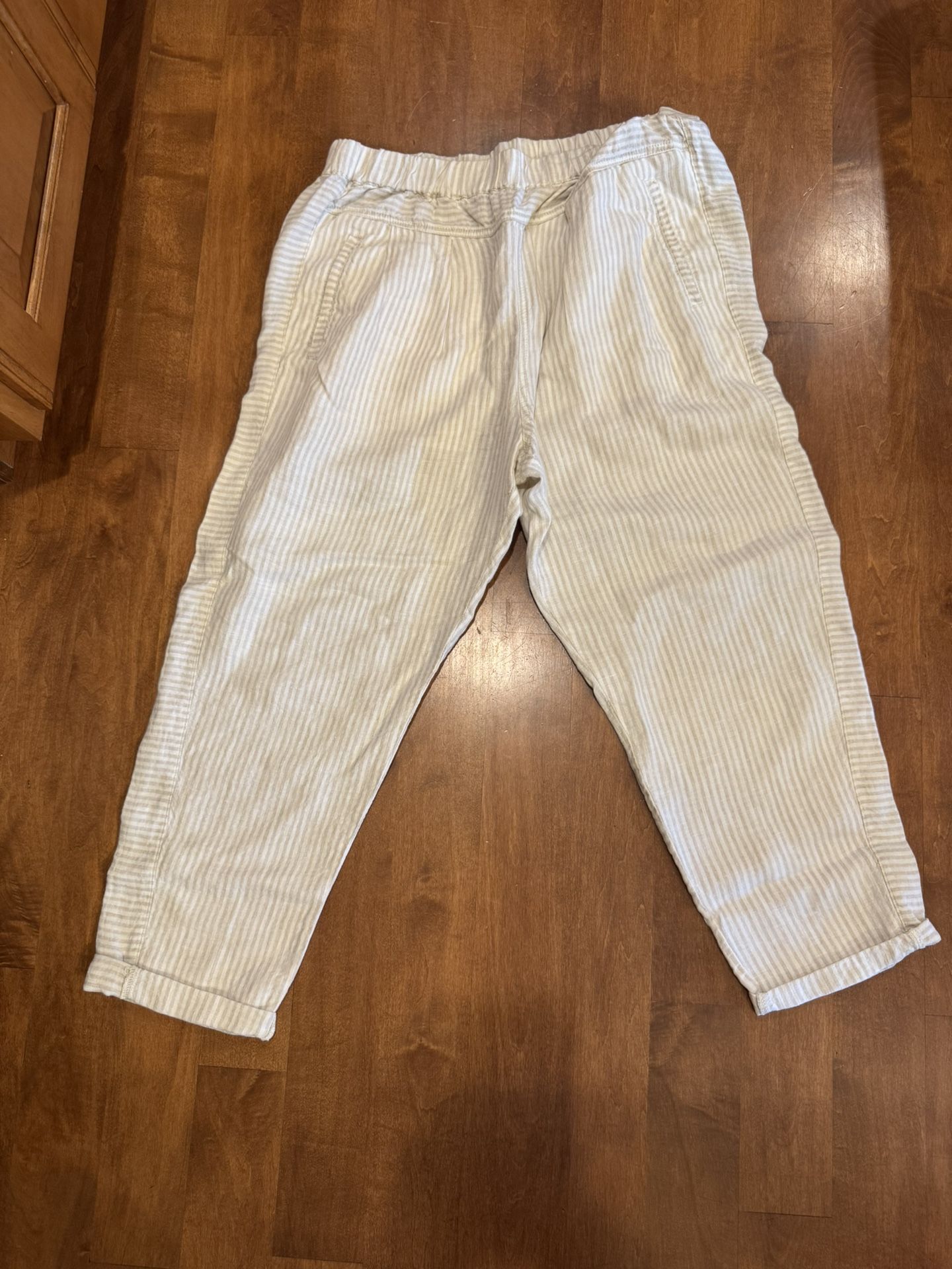 Woman’s Hei Hei By anthopologie Beach Linen Pants Shipping Available