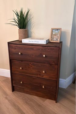Nights stand / kids dresser