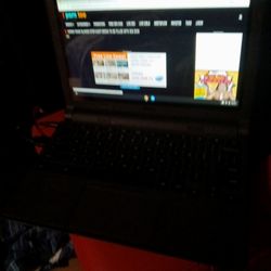 Dell Chromebook Touchscreen Laptop Few Months Old Barely Used