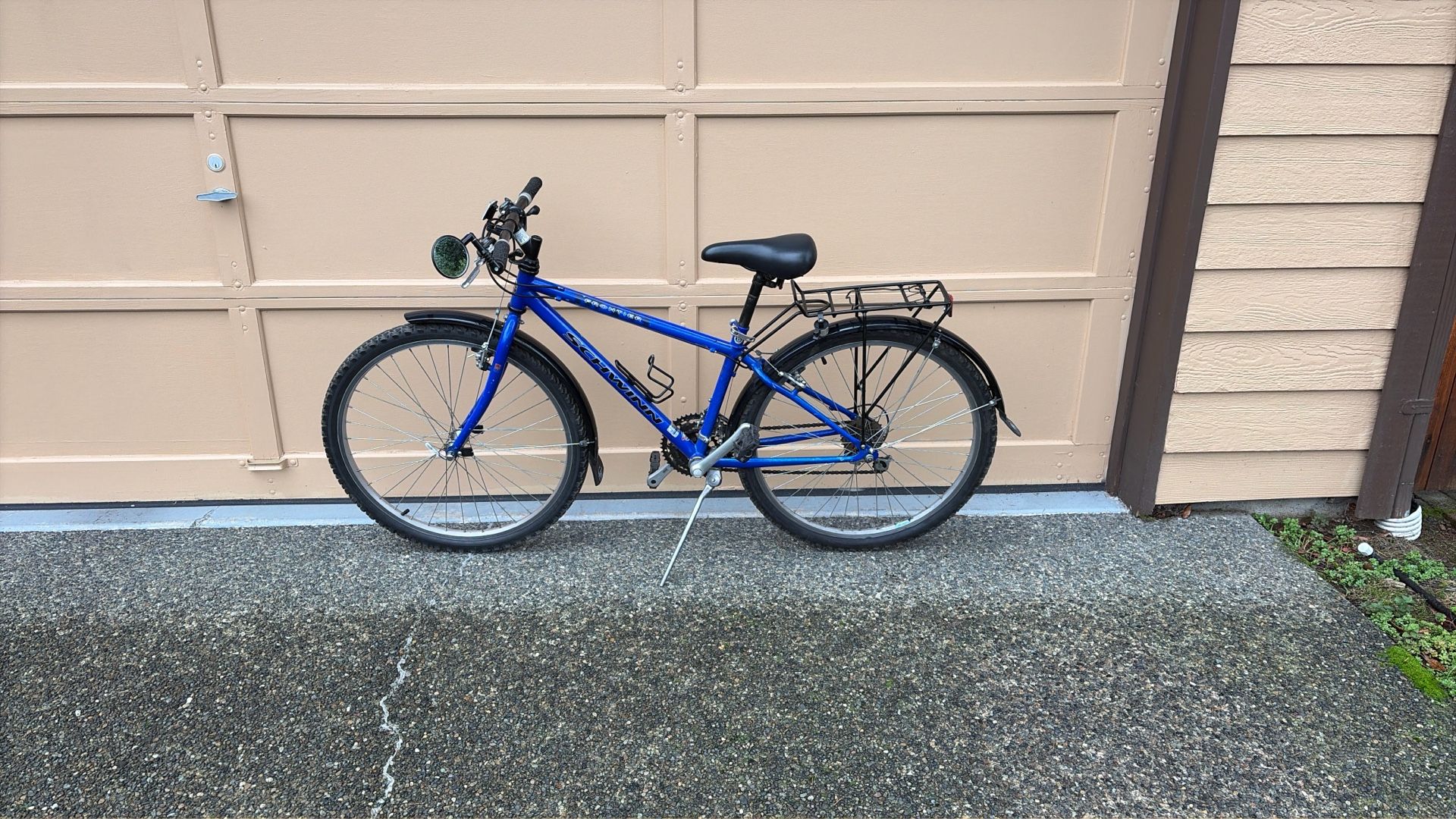 Schwinn Frontier Bike