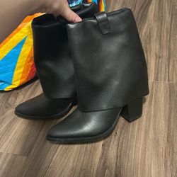 Black Boots Never Worn