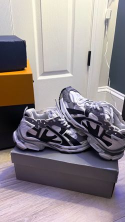 Balenciaga Runner Sneakers White Black