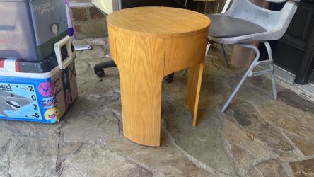Night table