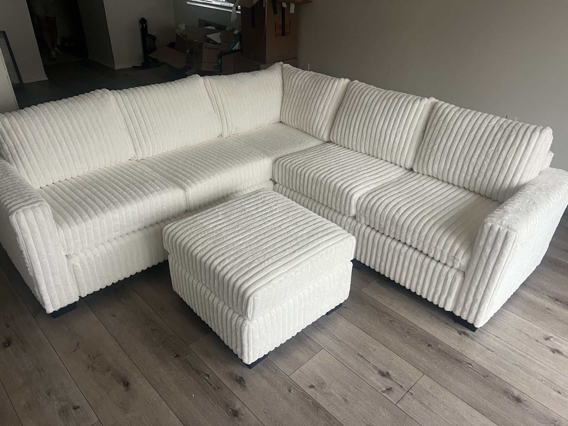New Corduroy Sectional. White Or Grey. 92”x92”. Free Delivery!