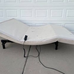 Heavy Duty Electric Queen Size Adjustable Base Bed Frame with Remote Control ,Recliner Bed Adjustable for Upper body and Legs 