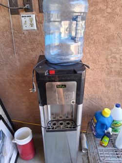 Water dispenser